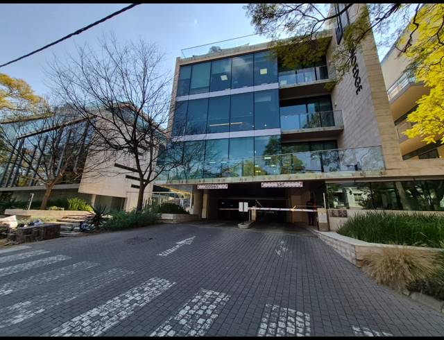 275M² OFFICE TO LET IN ILLOVO